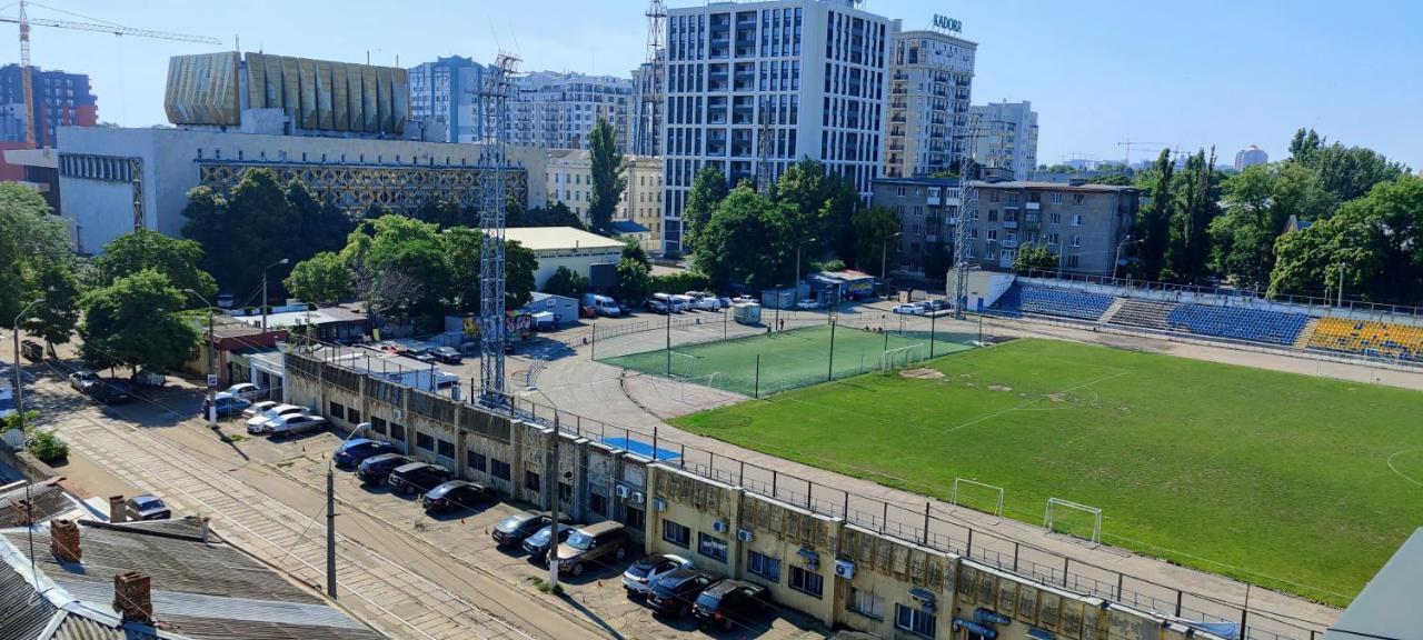 Wood Apartment أوديسا المظهر الخارجي الصورة
